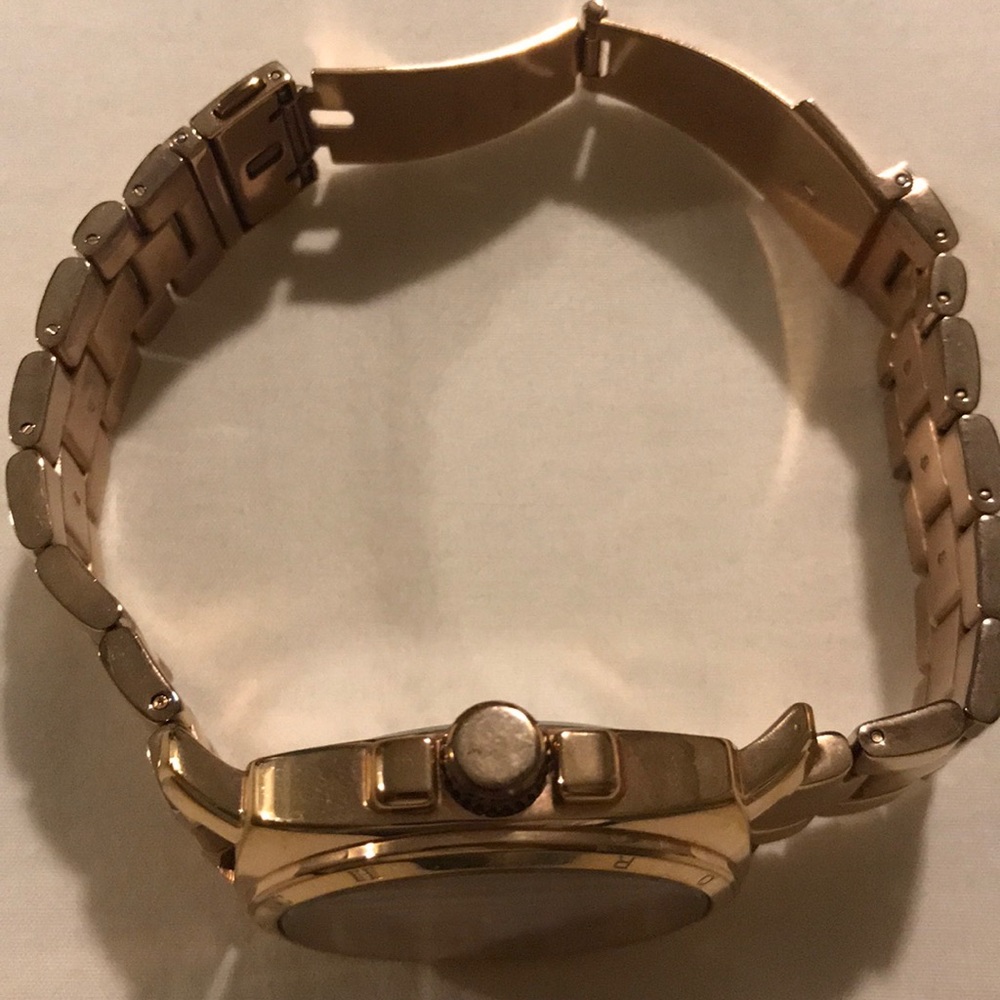 Coach watch rose gold - Picture 2 of 4